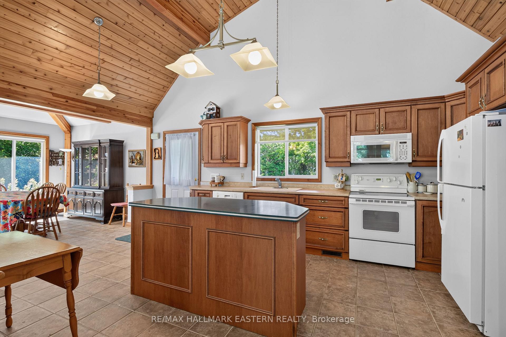 Photo 21 of 734 Duffus Drive, Selwyn — HOMEH