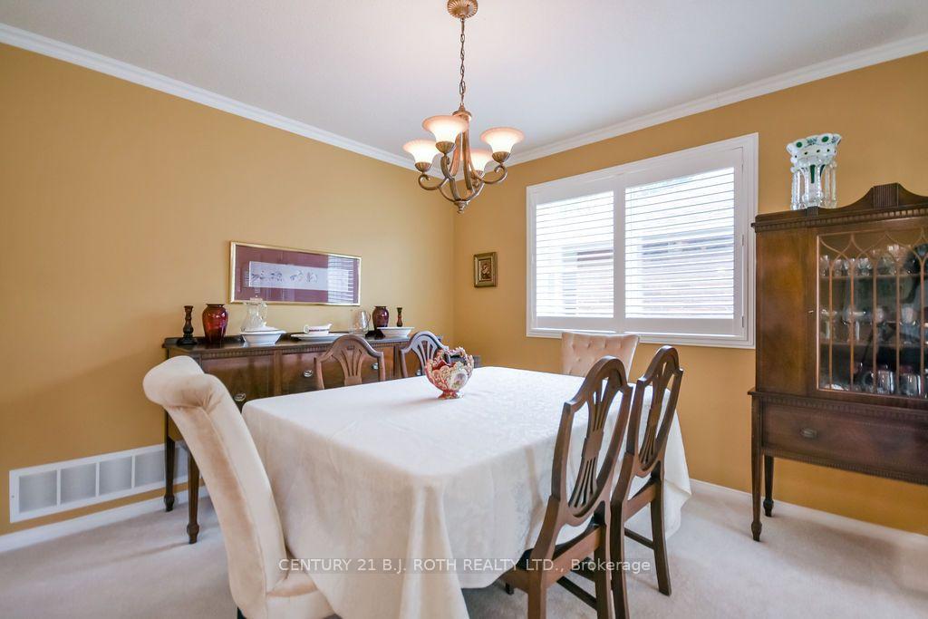 Photo 8 of 62 Benson Drive, Barrie, Northwest — HOMEH