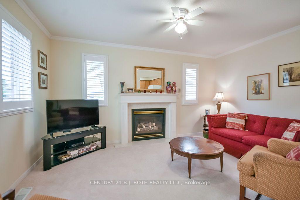 Photo 14 of 62 Benson Drive, Barrie, Northwest — HOMEH