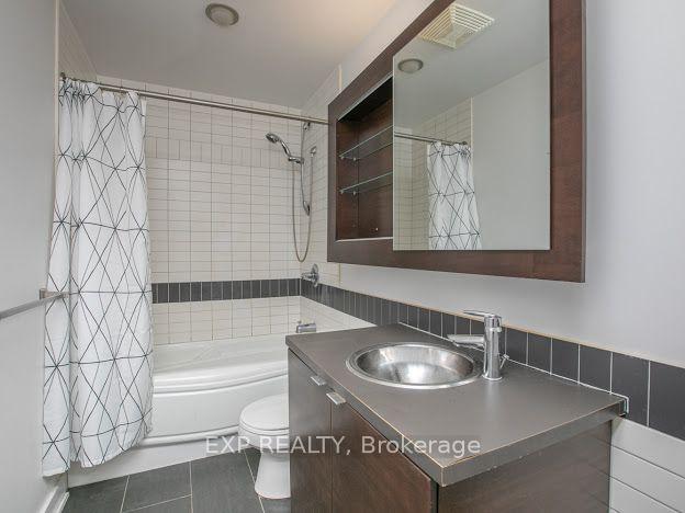 Photo 4 of Unit 1401, 324 Laurier Avenue W, Ottawa, Ottawa Centre — HOMEH