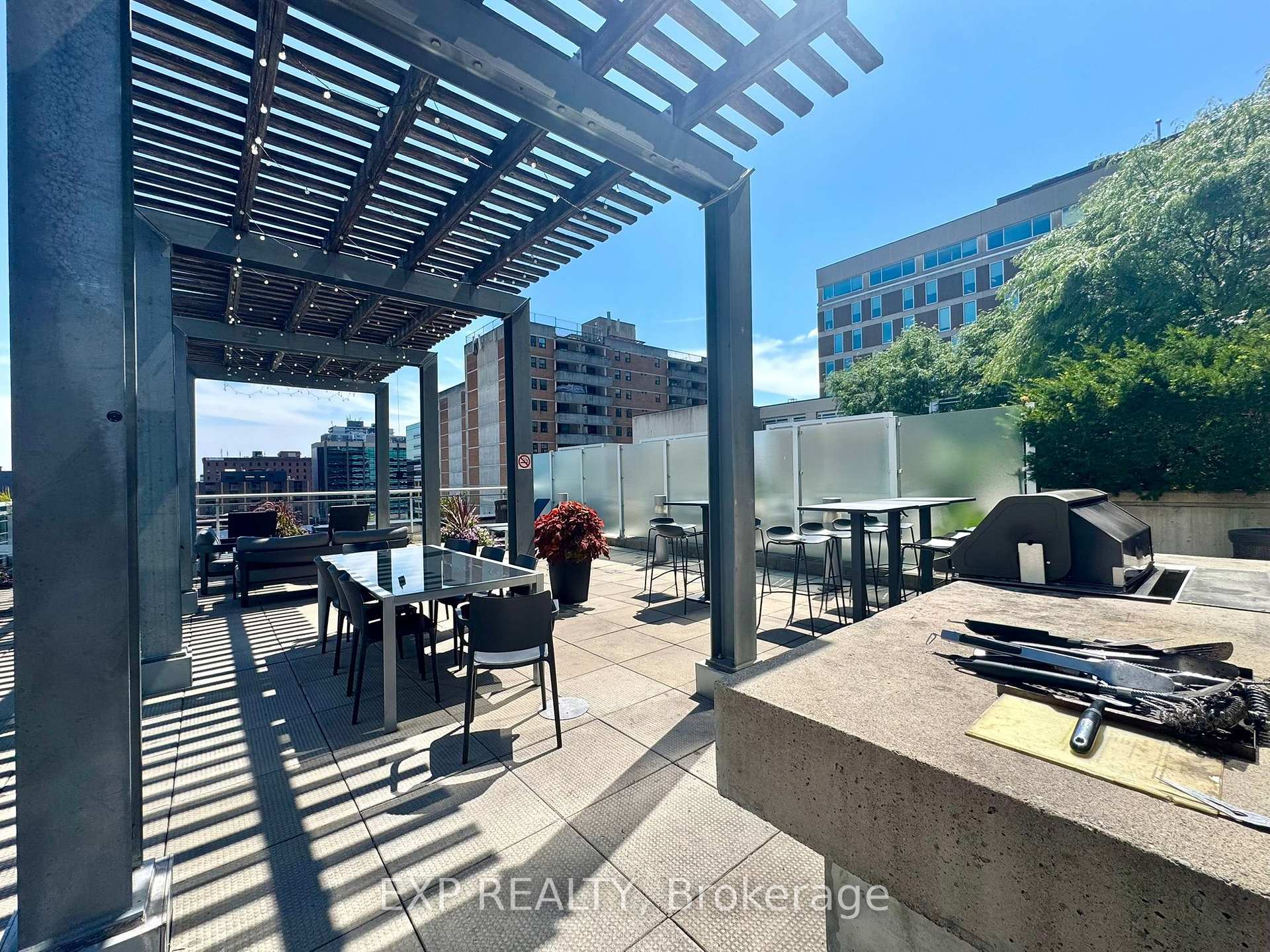 Photo 17 of Unit 1401, 324 Laurier Avenue W, Ottawa, Ottawa Centre — HOMEH