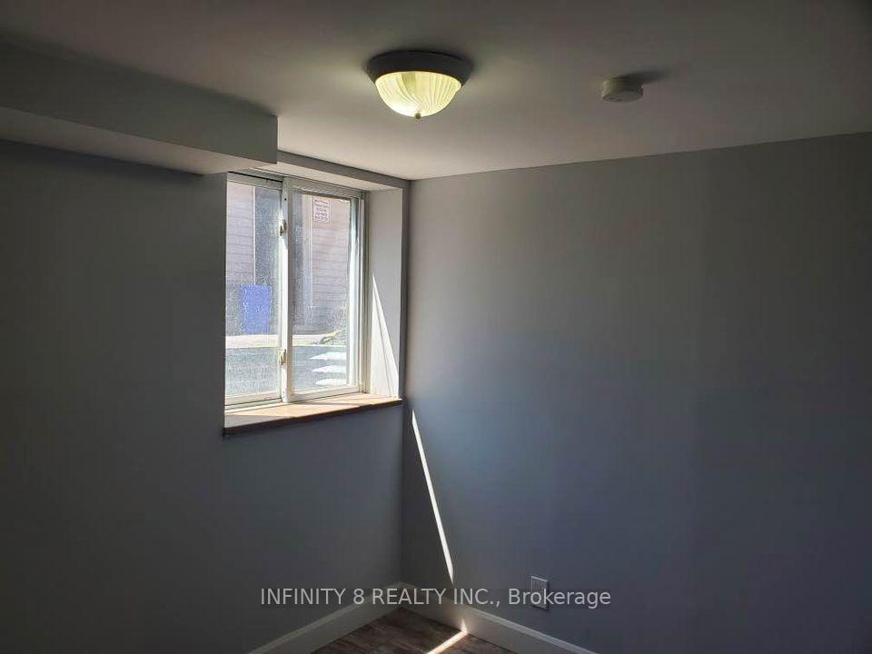 Photo 7 of Unit 3, 6262 Ker Street, Niagara Falls, Dorchester — HOMEH