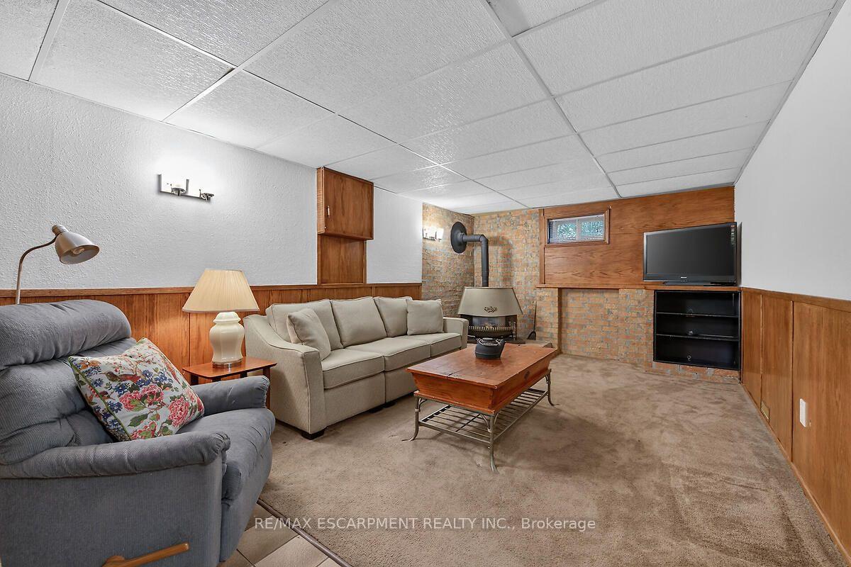 Photo 23 of 166 Athenia Drive, Hamilton, Stoney Creek — HOMEH