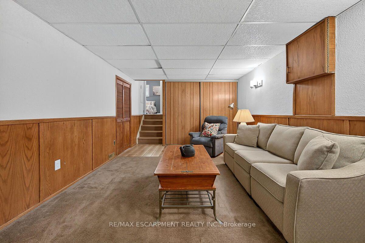 Photo 25 of 166 Athenia Drive, Hamilton, Stoney Creek — HOMEH