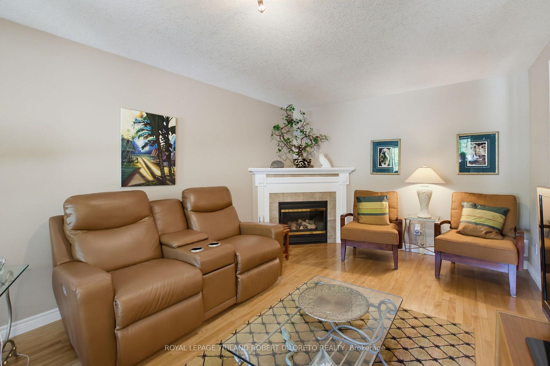 Photo 23 of 9989 Oxbow Drive, Middlesex Centre, Komoka — HOMEH