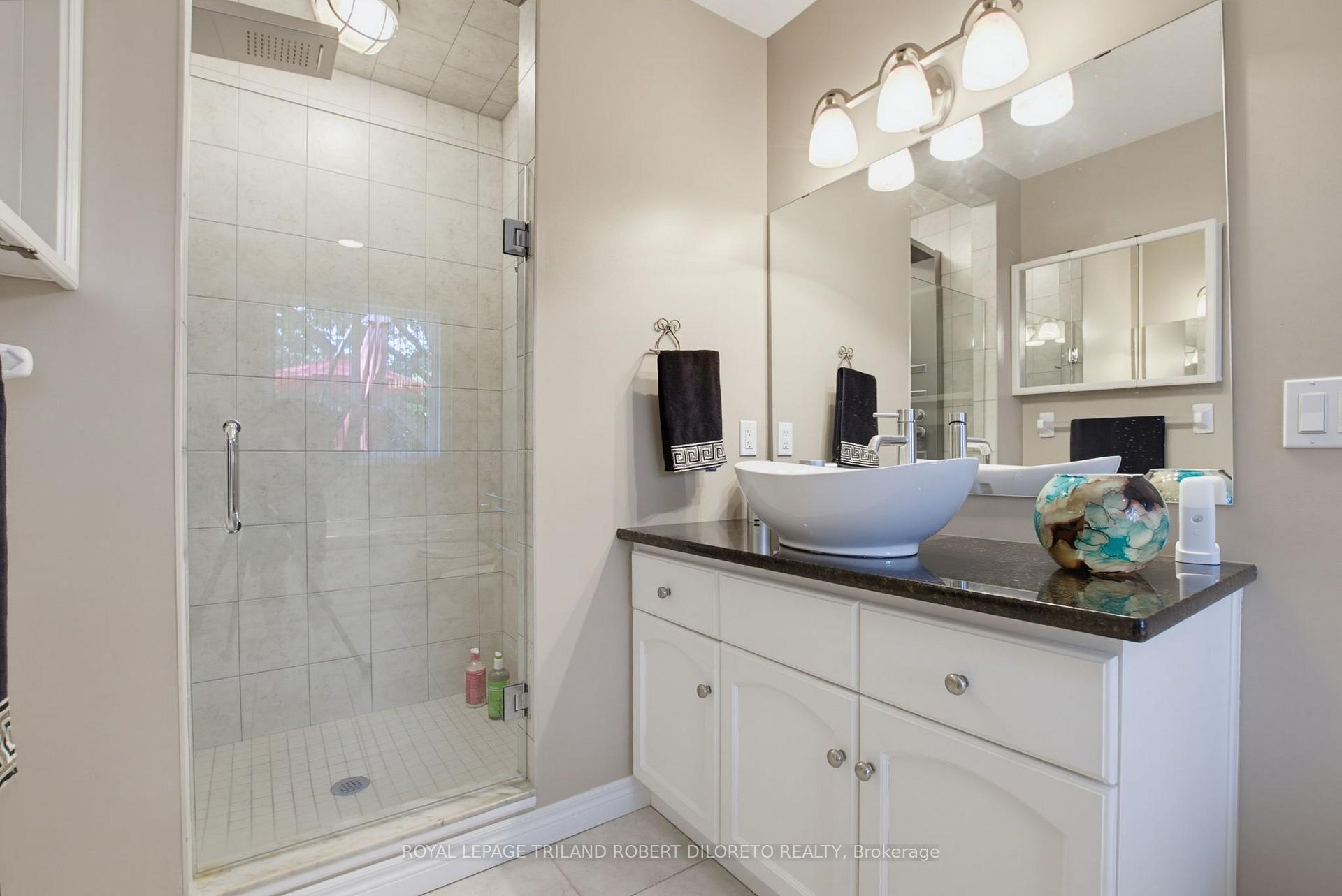 Photo 43 of 9989 Oxbow Drive, Middlesex Centre, Komoka — HOMEH