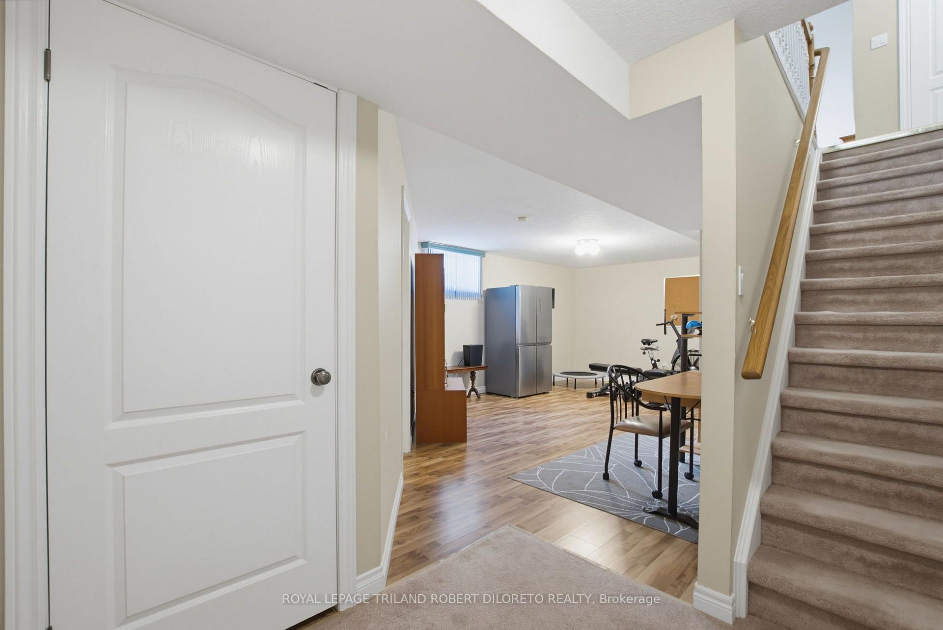 Photo 54 of 9989 Oxbow Drive, Middlesex Centre, Komoka — HOMEH