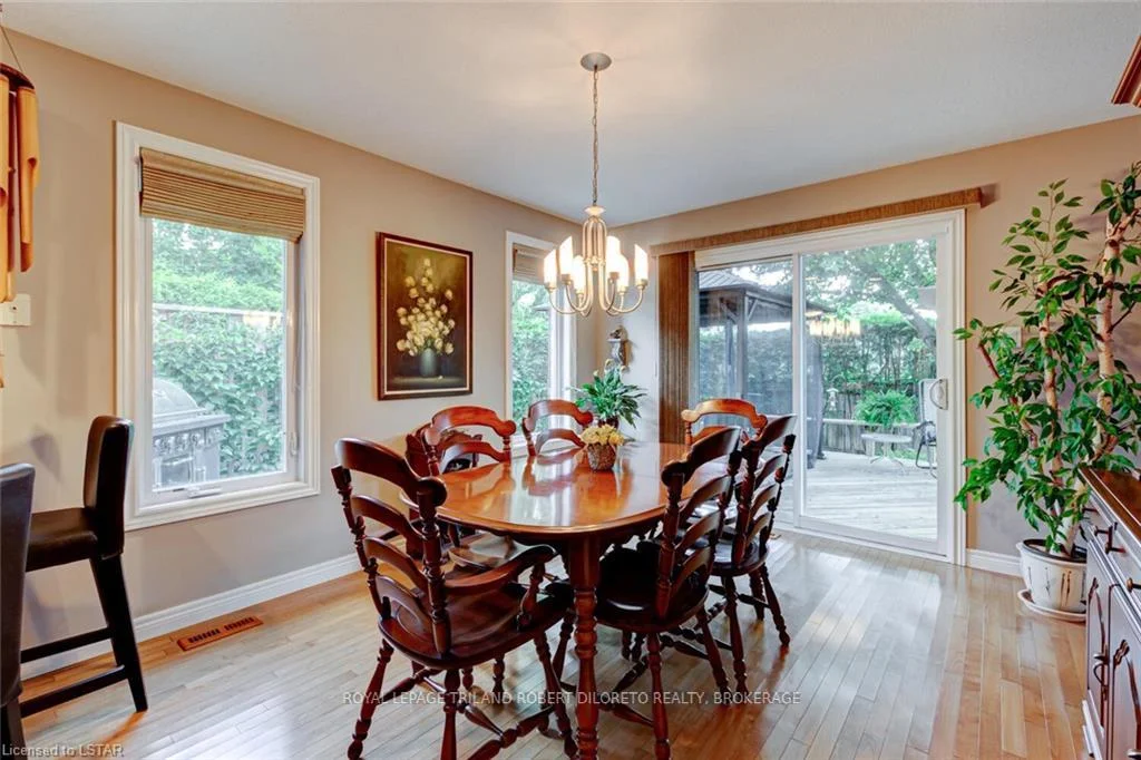 Photo 24 of 9989 Oxbow Drive, Middlesex Centre, Komoka — HOMEH