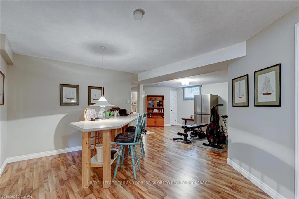 Photo 71 of 9989 Oxbow Drive, Middlesex Centre, Komoka — HOMEH