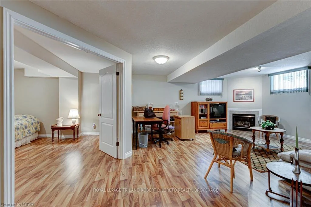 Photo 75 of 9989 Oxbow Drive, Middlesex Centre, Komoka — HOMEH
