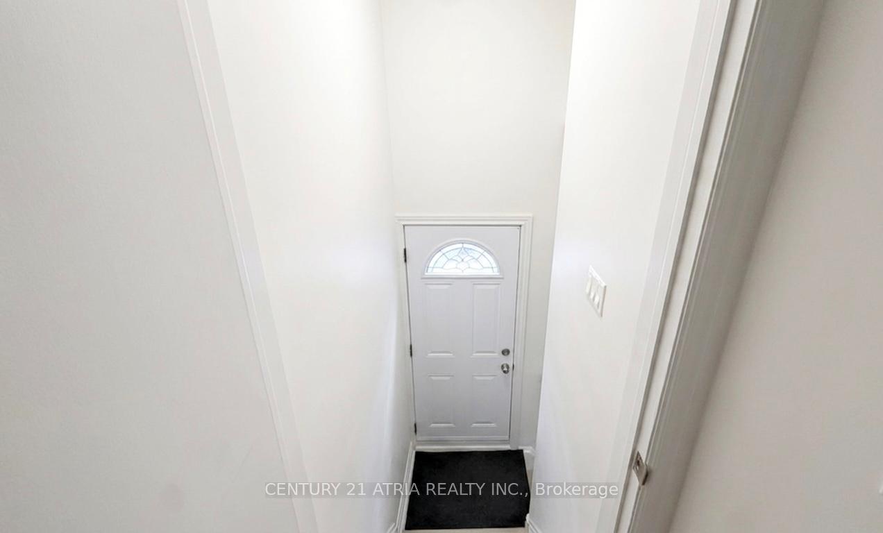 Photo 11 of 115 Ellington Drive, Scarborough, Wexford-Maryvale — HOMEH