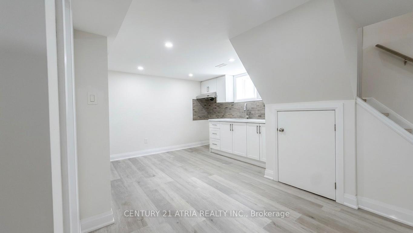 Photo 14 of 115 Ellington Drive, Scarborough, Wexford-Maryvale — HOMEH