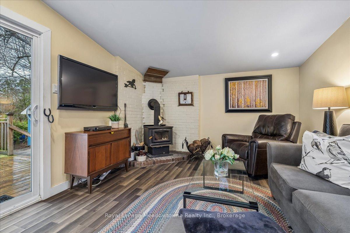 Photo 28 of 11024 First Line Nassagaweya, Milton, Moffat — HOMEH