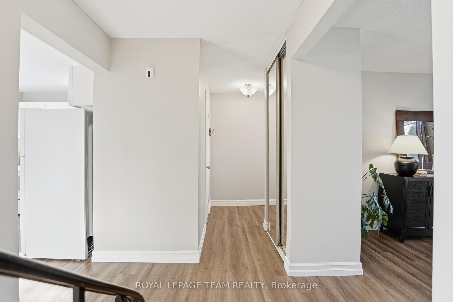 Photo 4 of 67 Castlefrank Road, Ottawa, Kanata - Glencairn/Hazeldean — HOMEH