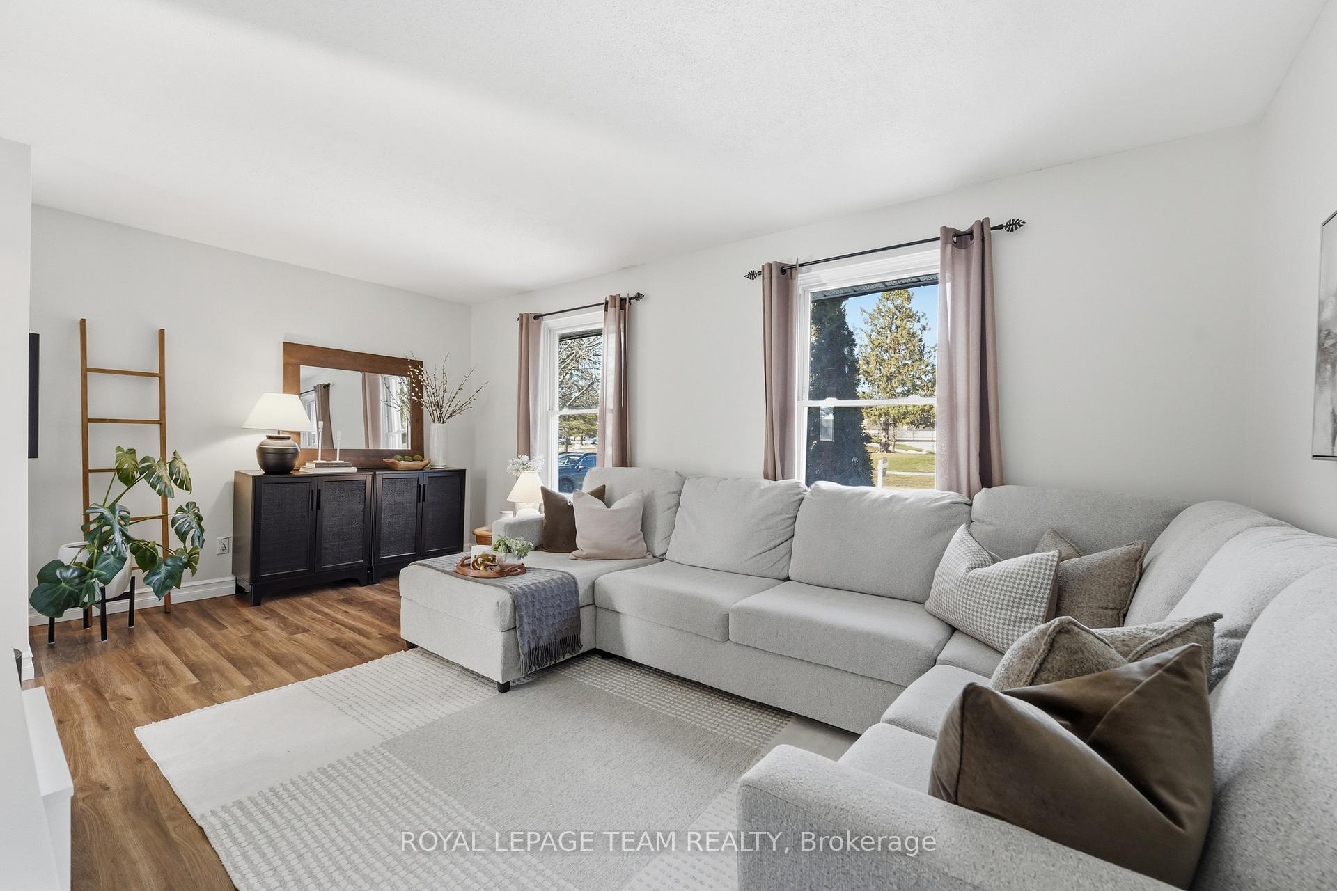Photo 8 of 67 Castlefrank Road, Ottawa, Kanata - Glencairn/Hazeldean — HOMEH