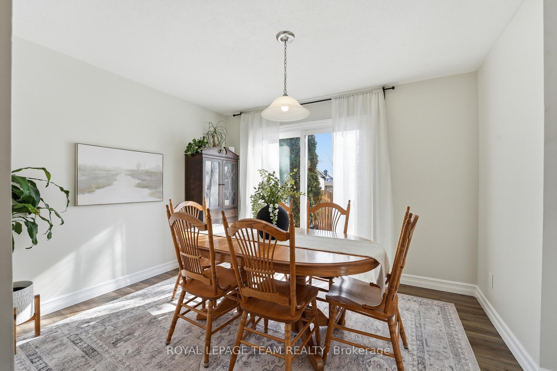 Photo 18 of 67 Castlefrank Road, Ottawa, Kanata - Glencairn/Hazeldean — HOMEH