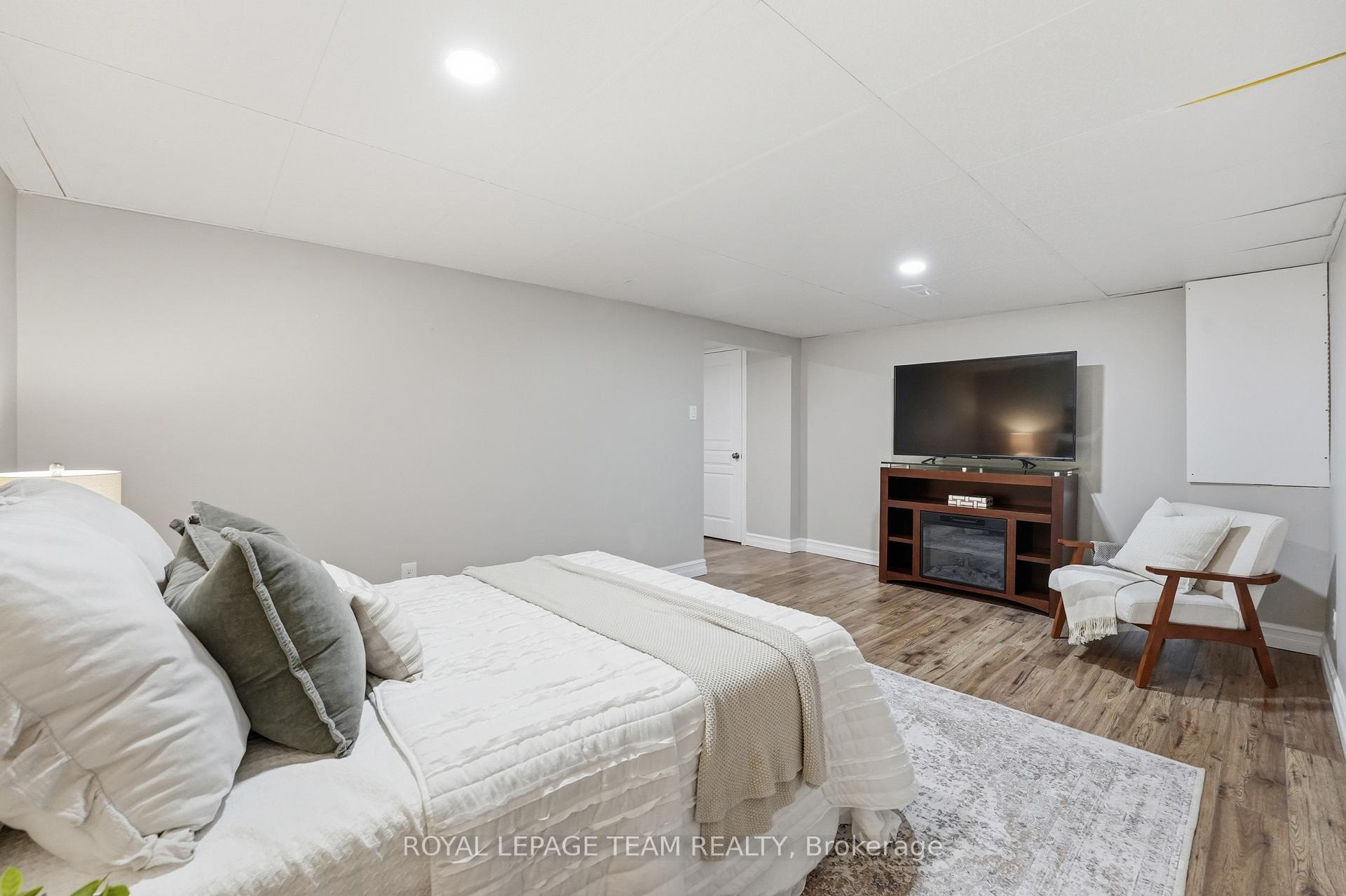 Photo 39 of 67 Castlefrank Road, Ottawa, Kanata - Glencairn/Hazeldean — HOMEH