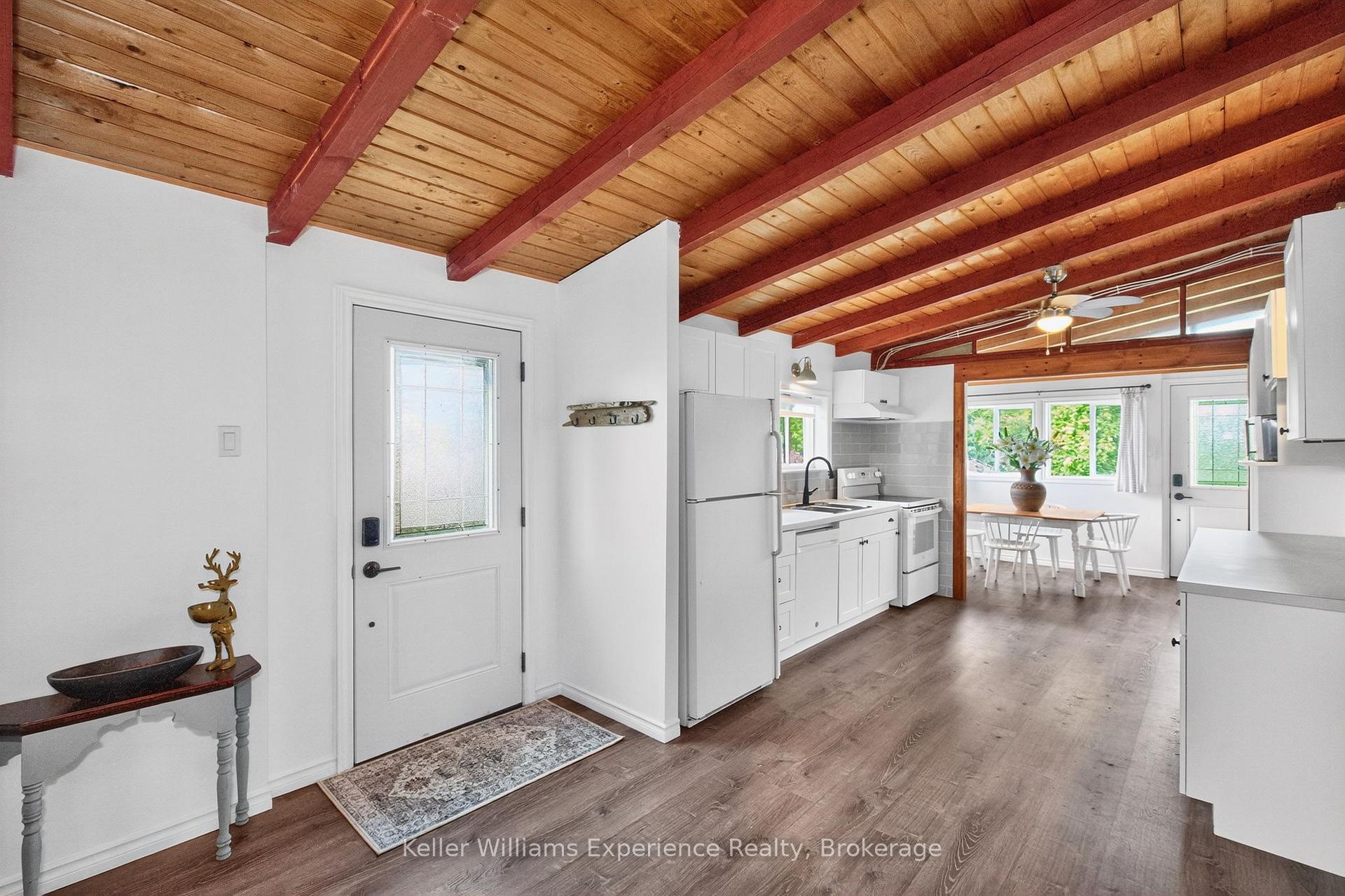 Photo 6 of 681 McMurtry Road, Midland — HOMEH