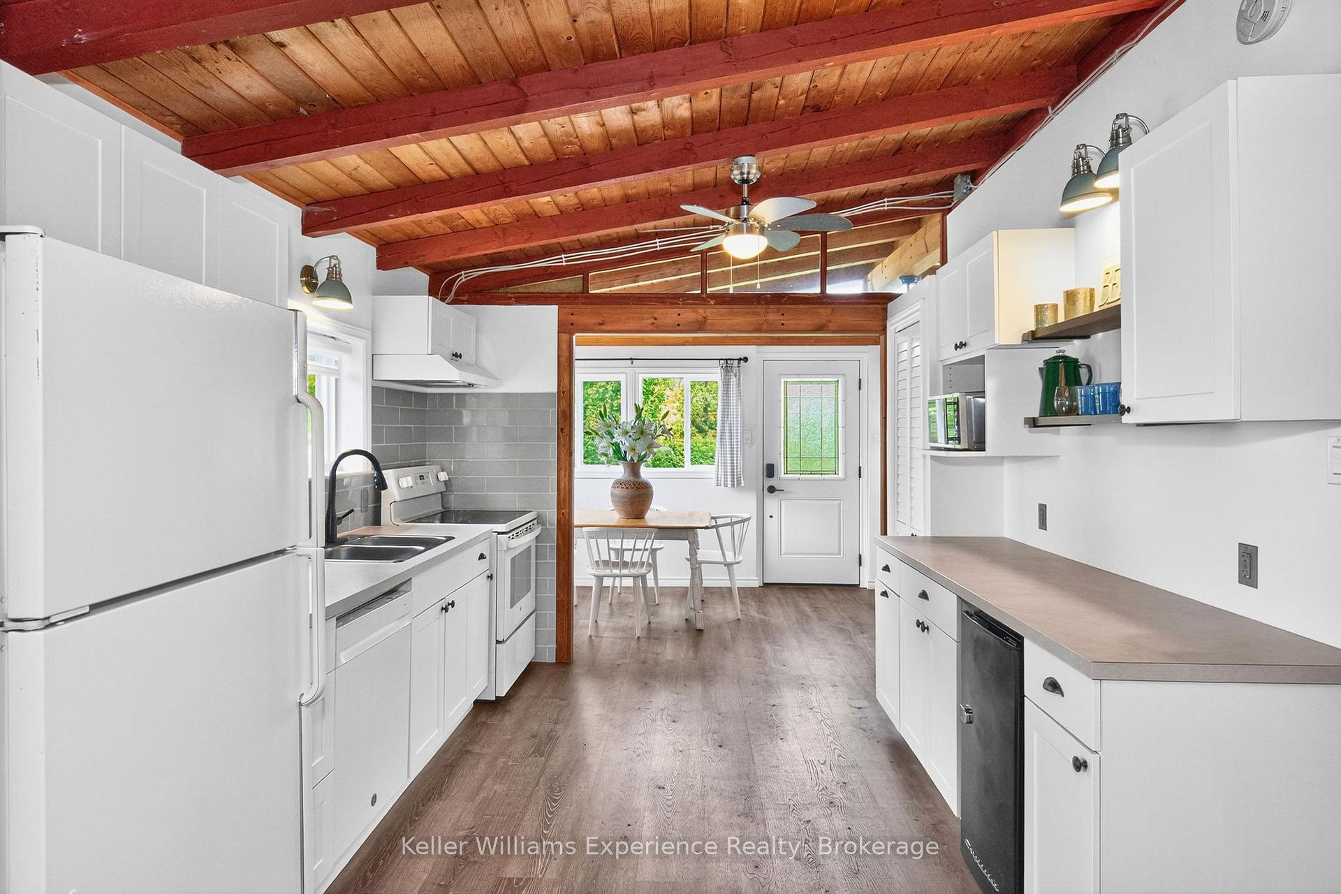 Photo 7 of 681 McMurtry Road, Midland — HOMEH