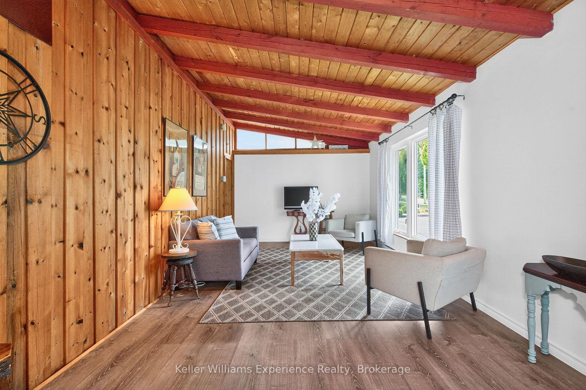 Photo 17 of 681 McMurtry Road, Midland — HOMEH