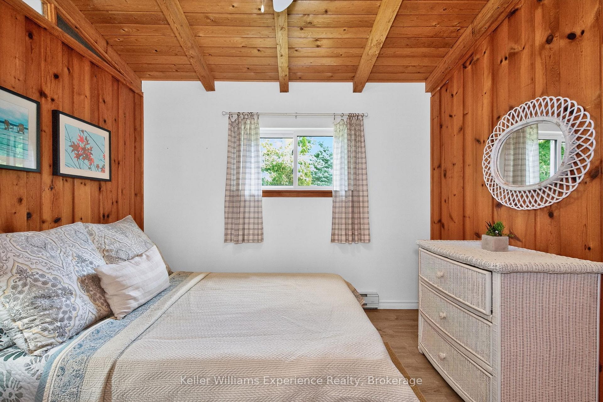 Photo 23 of 681 McMurtry Road, Midland — HOMEH