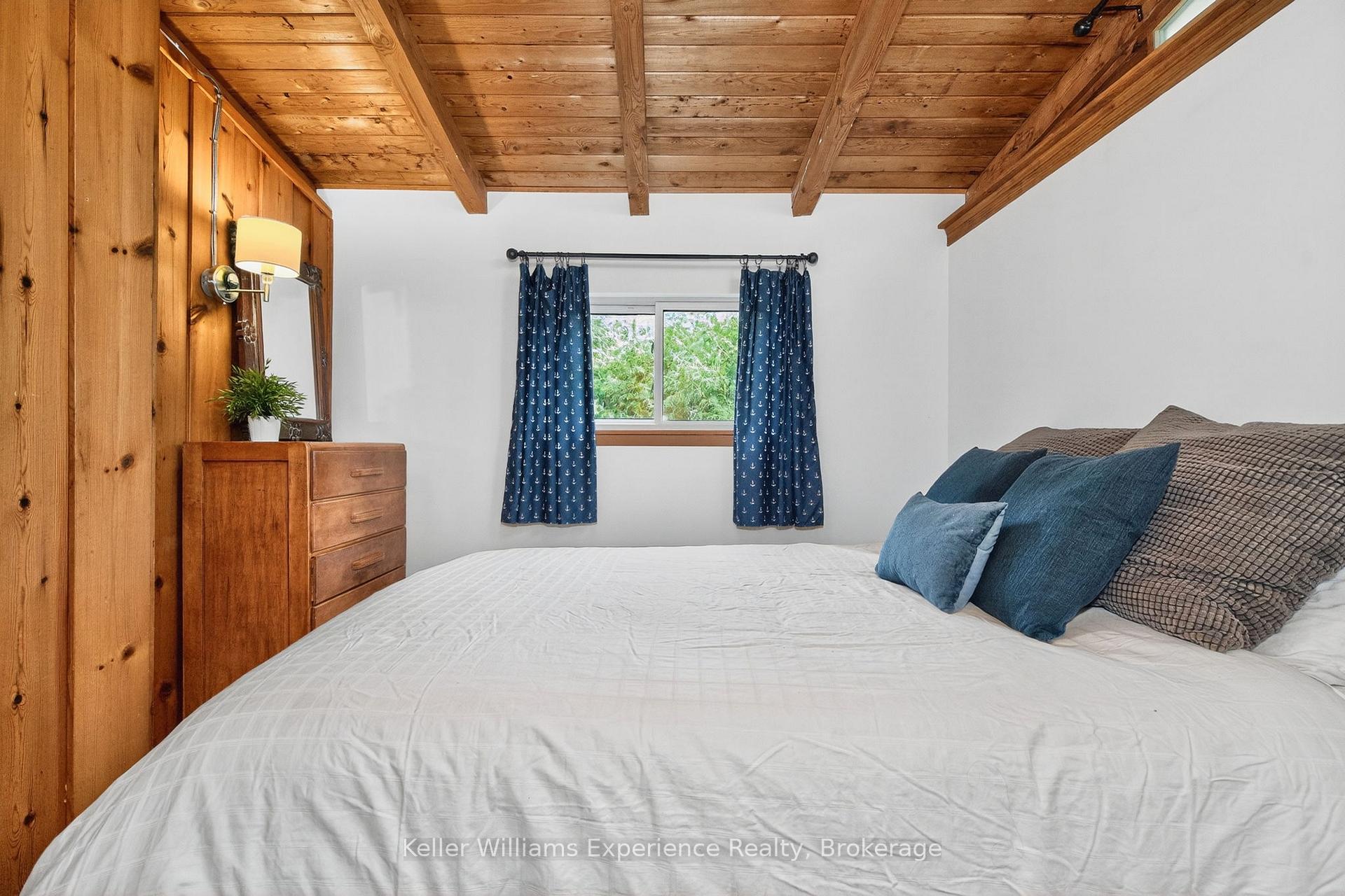 Photo 26 of 681 McMurtry Road, Midland — HOMEH