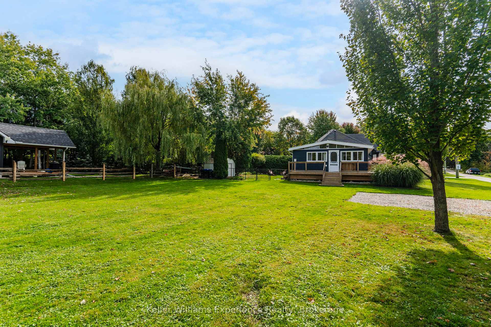 Photo 35 of 681 McMurtry Road, Midland — HOMEH