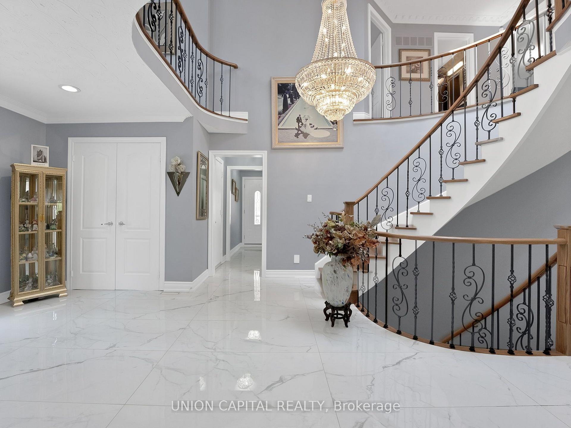 Photo 8 of 78 Beckenridge Drive, Markham, Milliken Mills East — HOMEH
