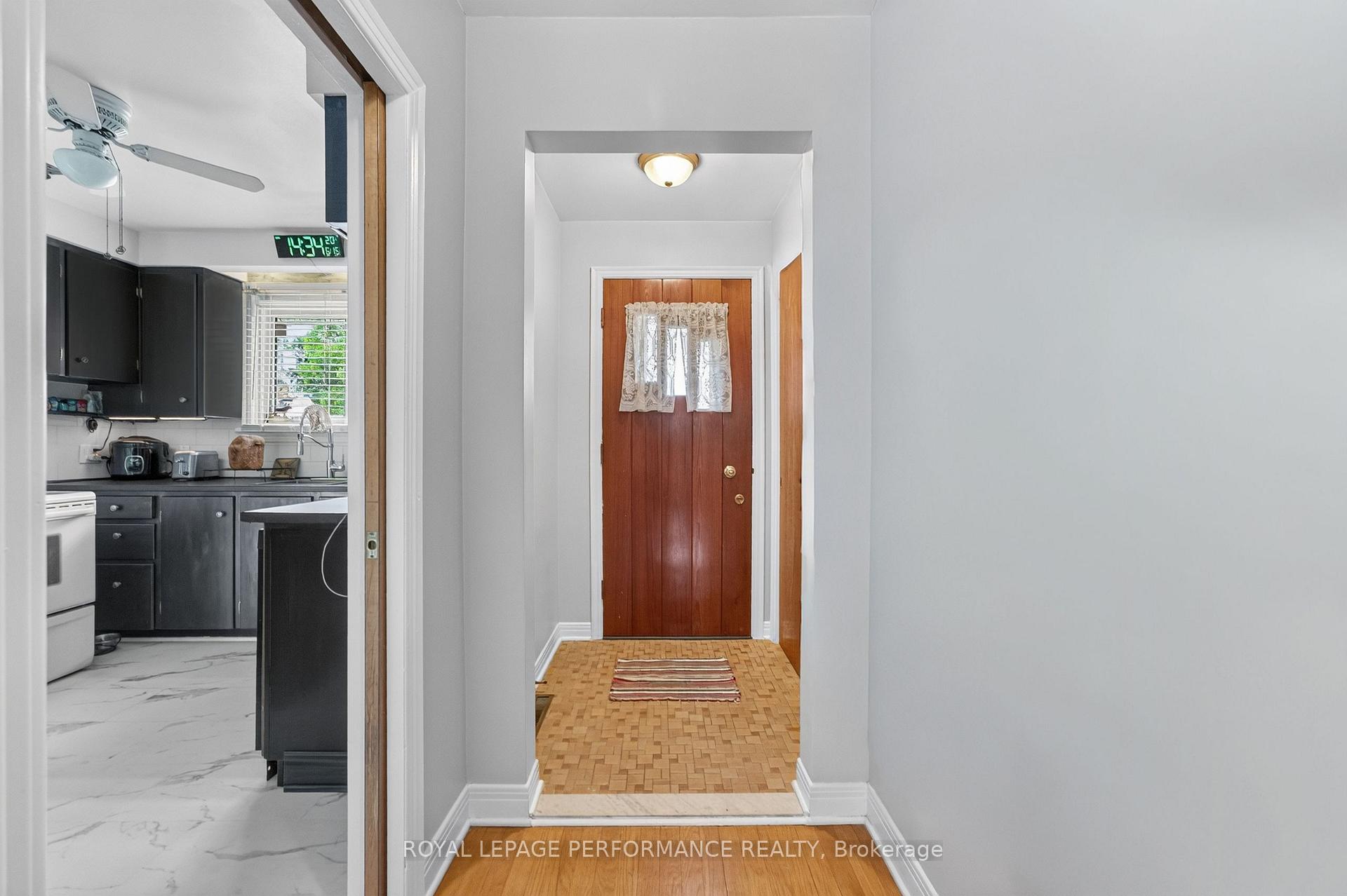Photo 3 of 245 Compton Avenue, Ottawa, Woodroffe — HOMEH