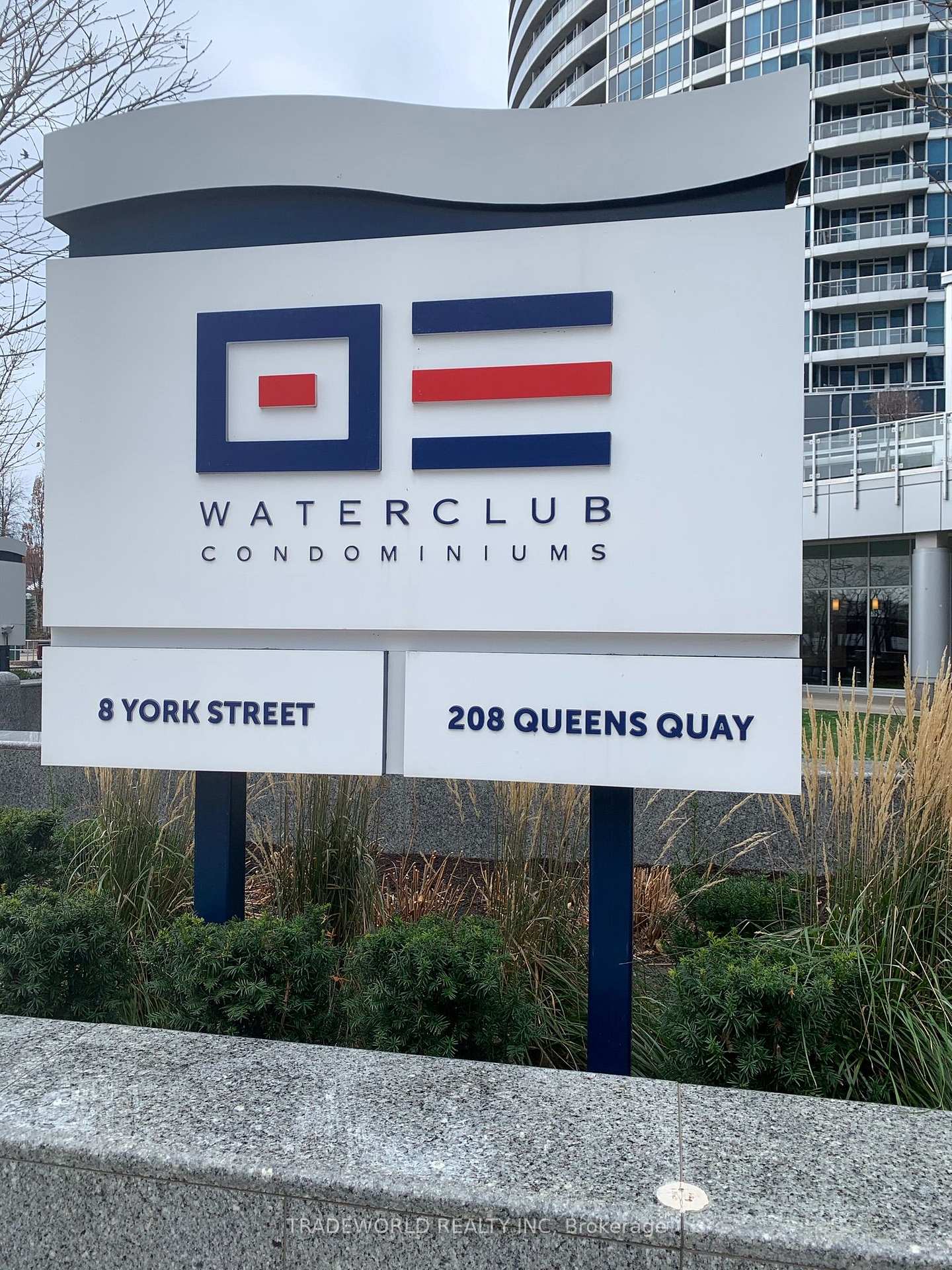 Photo 2 of Unit 2805, 208 Queens Quay W, Toronto, Waterfront Communities — HOMEH