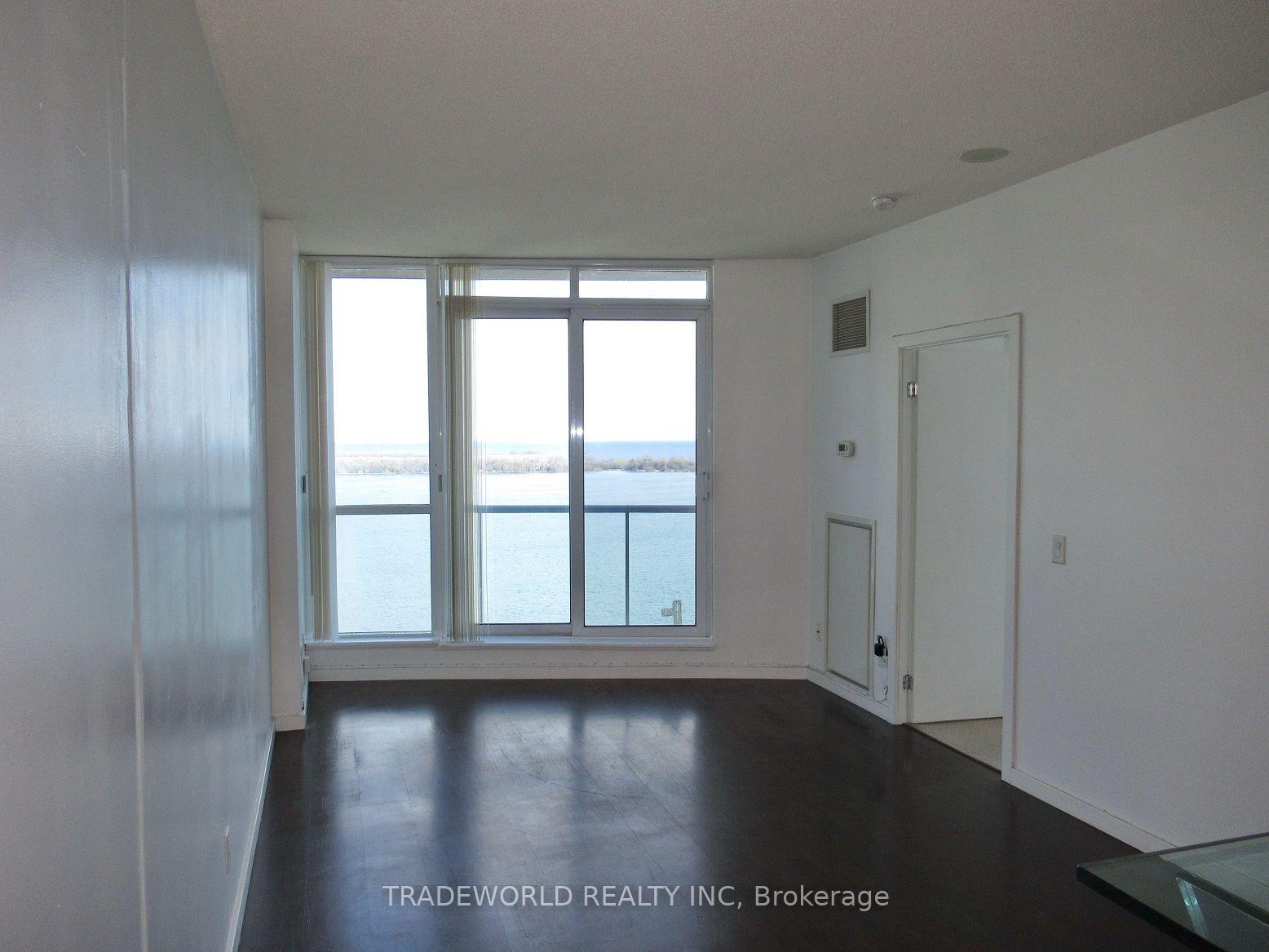 Photo 5 of Unit 2805, 208 Queens Quay W, Toronto, Waterfront Communities — HOMEH