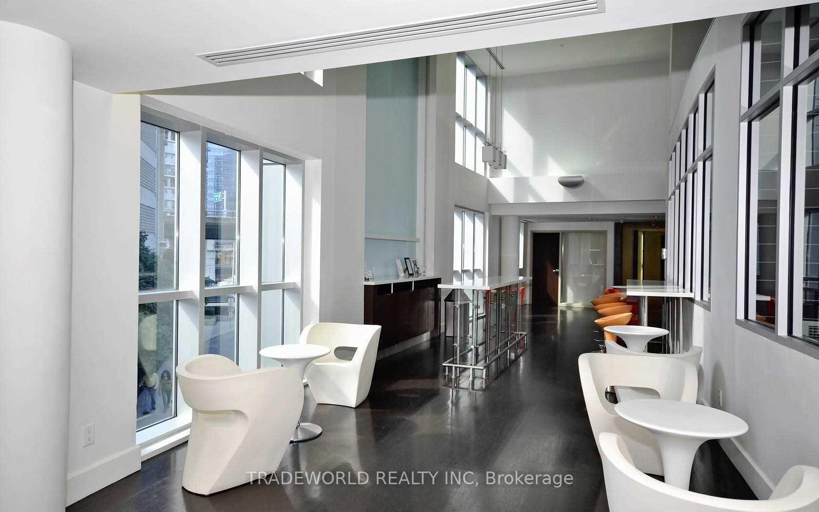 Photo 15 of Unit 2805, 208 Queens Quay W, Toronto, Waterfront Communities — HOMEH