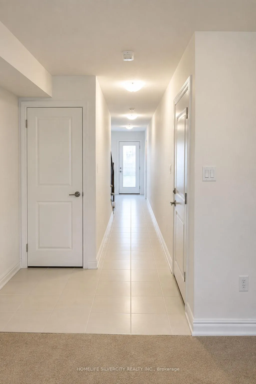 Photo 3 of 41 Humberstone Drive, Halton Hills, Georgetown — HOMEH