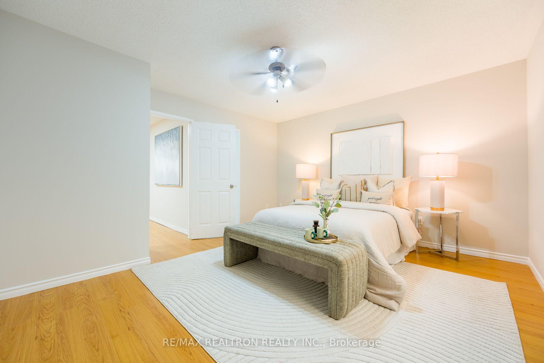 Photo 9 of 1 Heathwood Drive, Brampton, Fletcher's Meadow — HOMEH