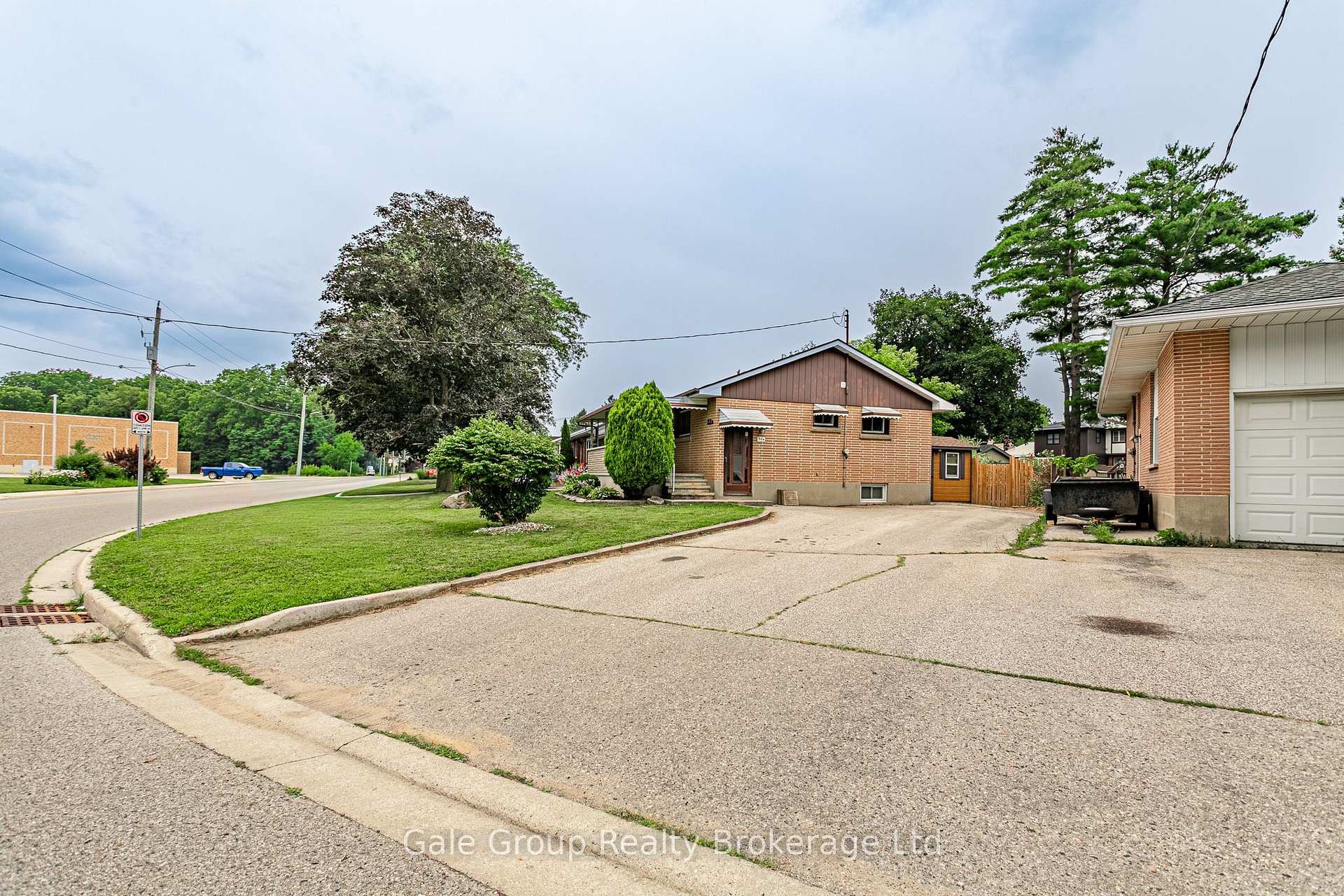 Photo 33 of 32A Glendale Drive, Tillsonburg — HOMEH