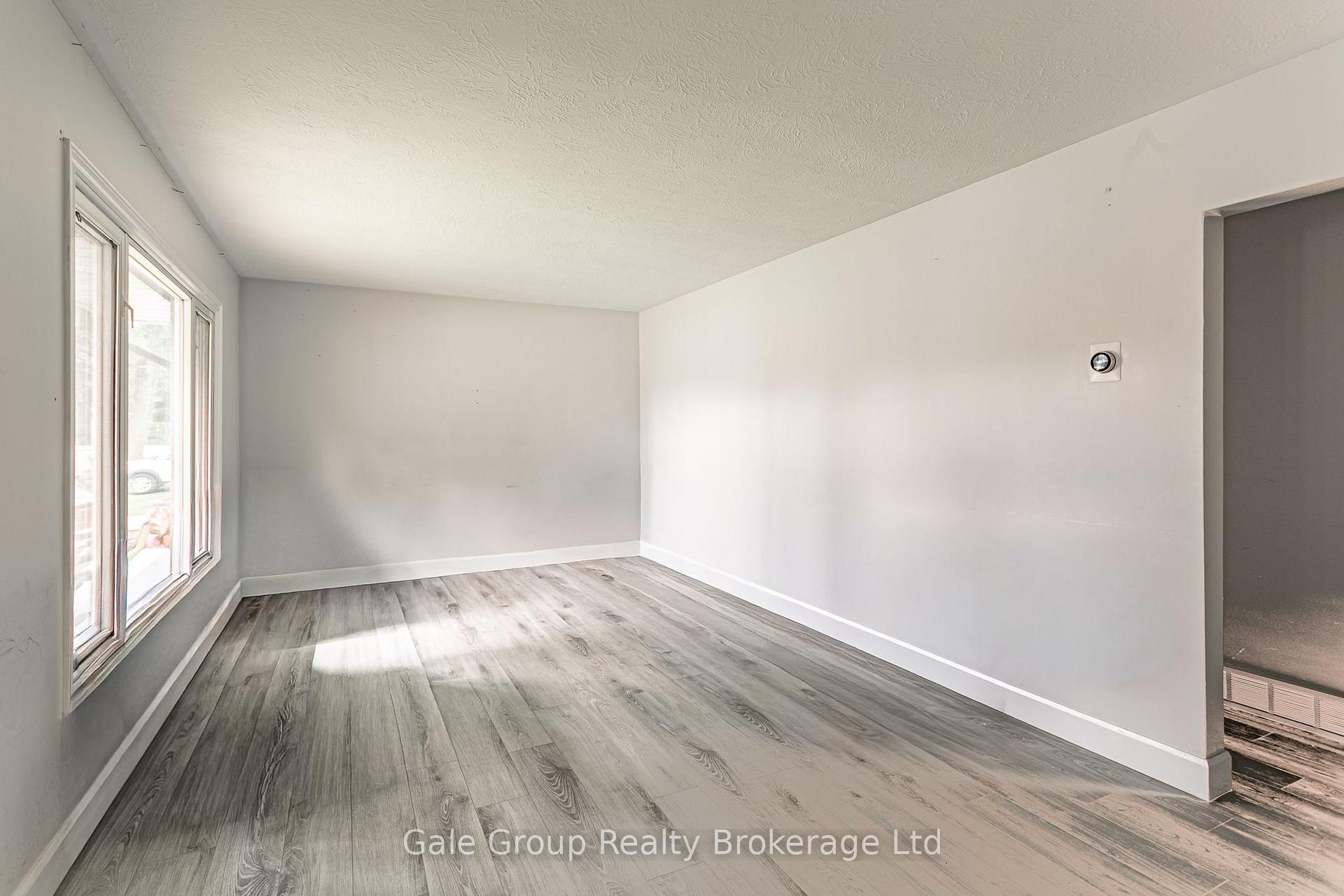 Photo 12 of 32A Glendale Drive, Tillsonburg — HOMEH