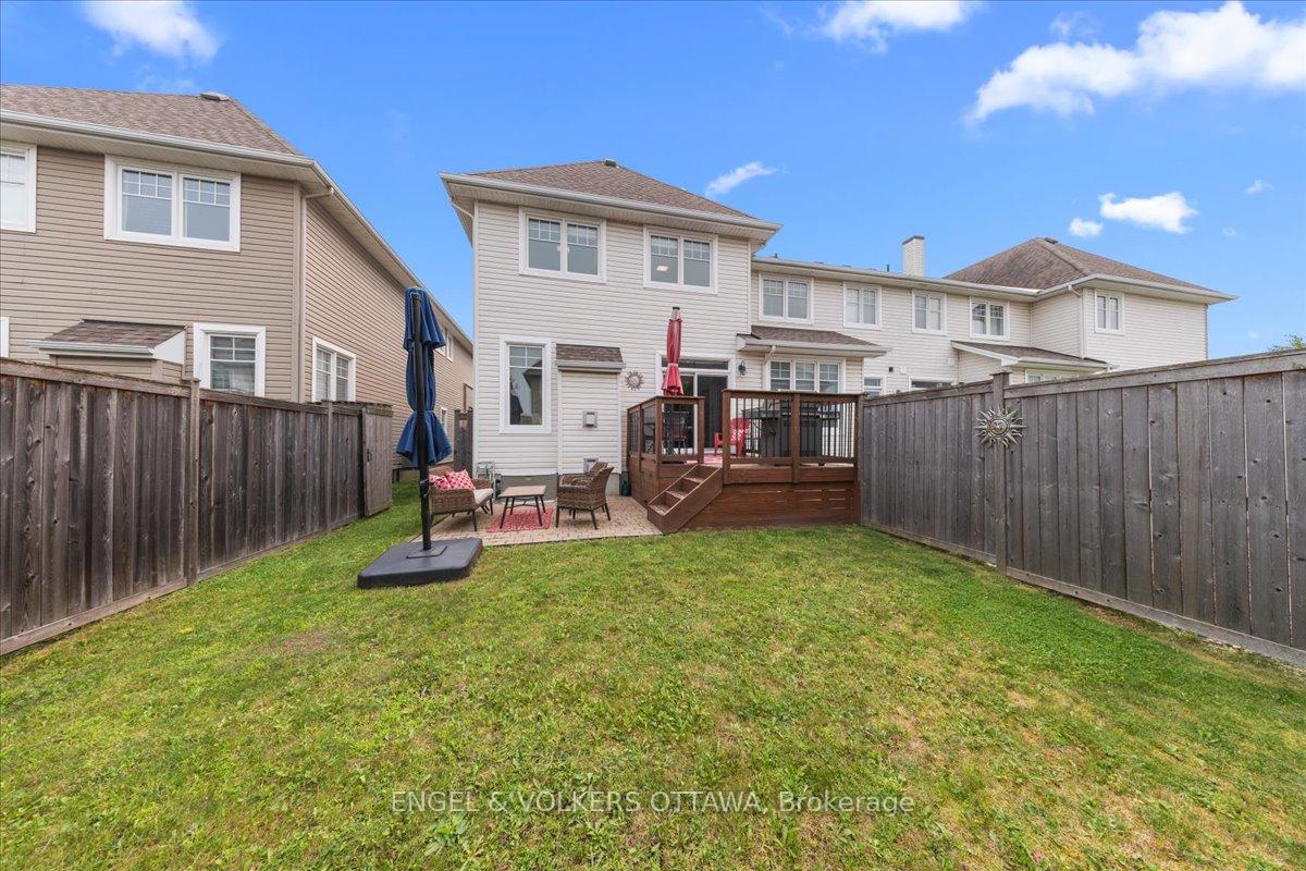 Photo 30 of 520 Rochefort Circle, Ottawa, Avalon West — HOMEH