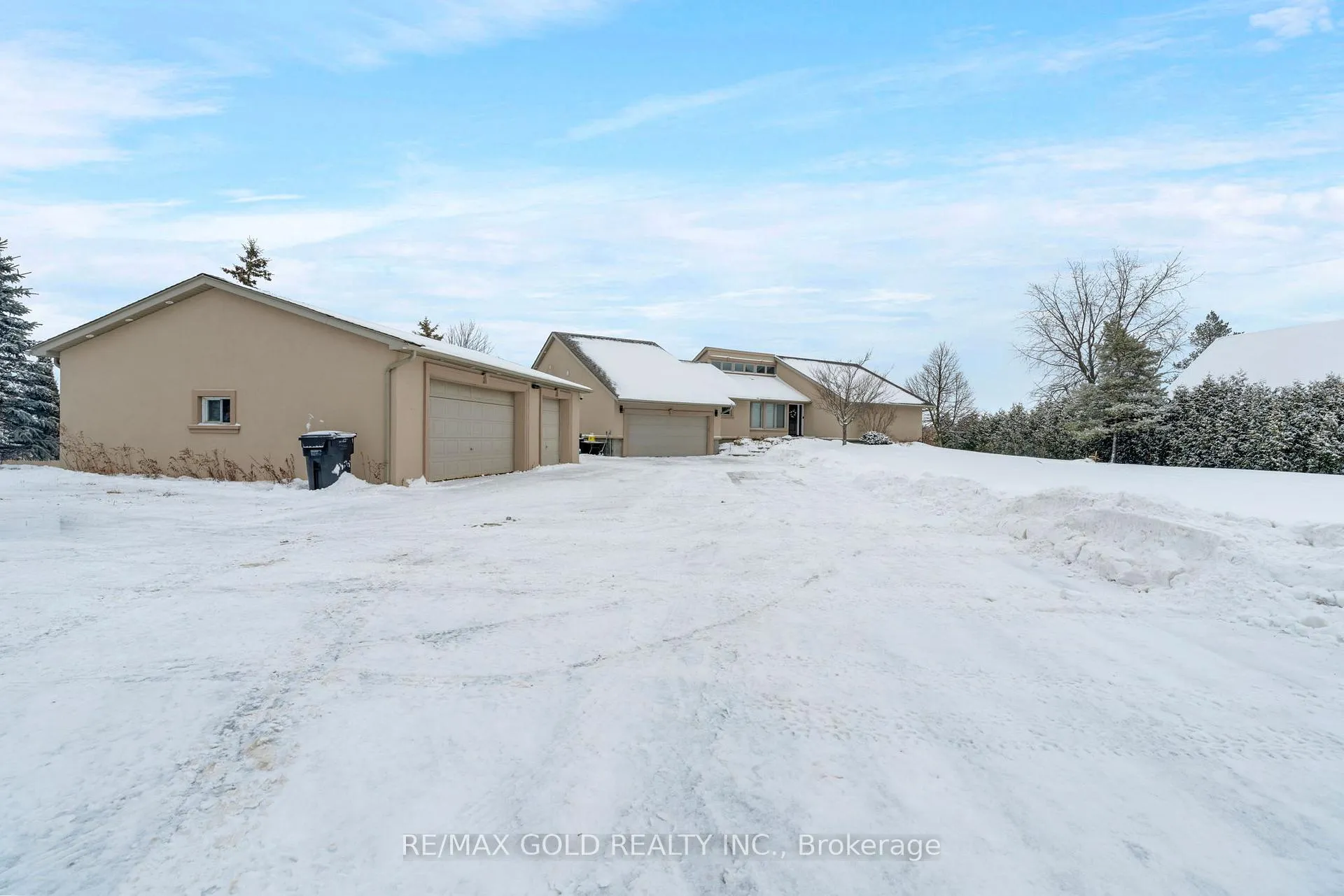 Photo 2 of 14199 Mclaughlin Road E, Caledon, Rural Caledon — HOMEH