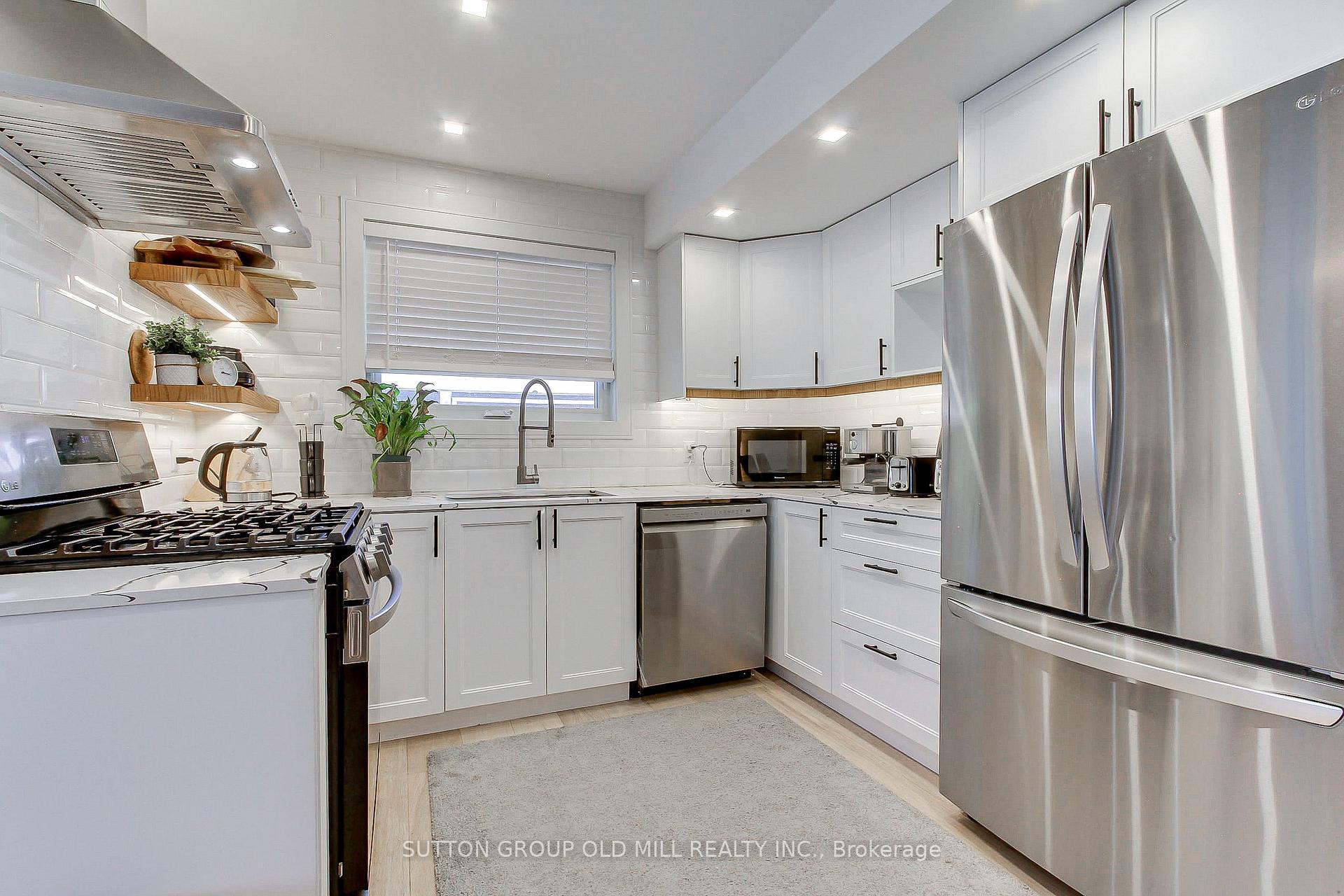 Photo 12 of 23 Moore Park Crescent, Halton Hills, Georgetown — HOMEH