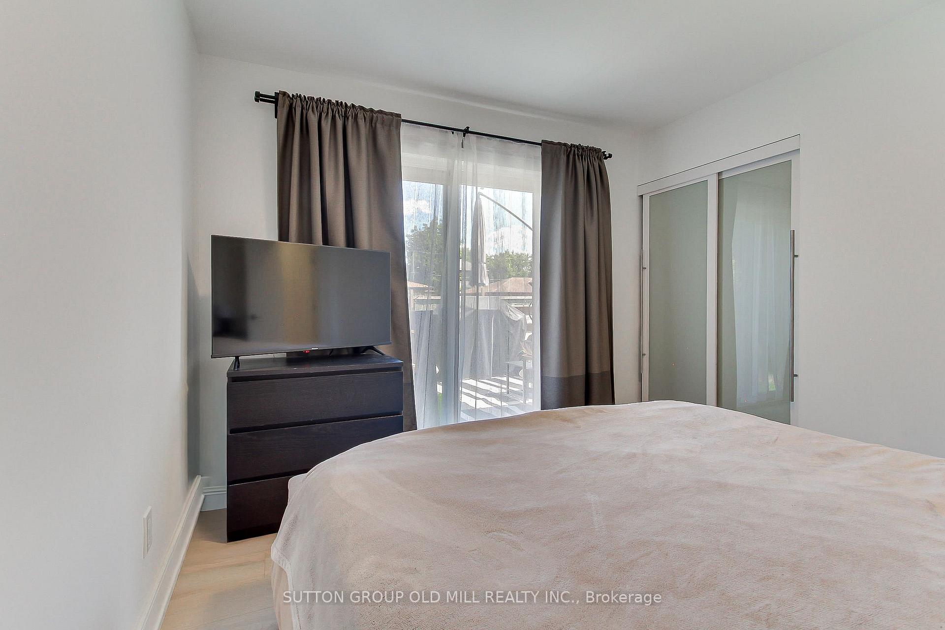 Photo 18 of 23 Moore Park Crescent, Halton Hills, Georgetown — HOMEH