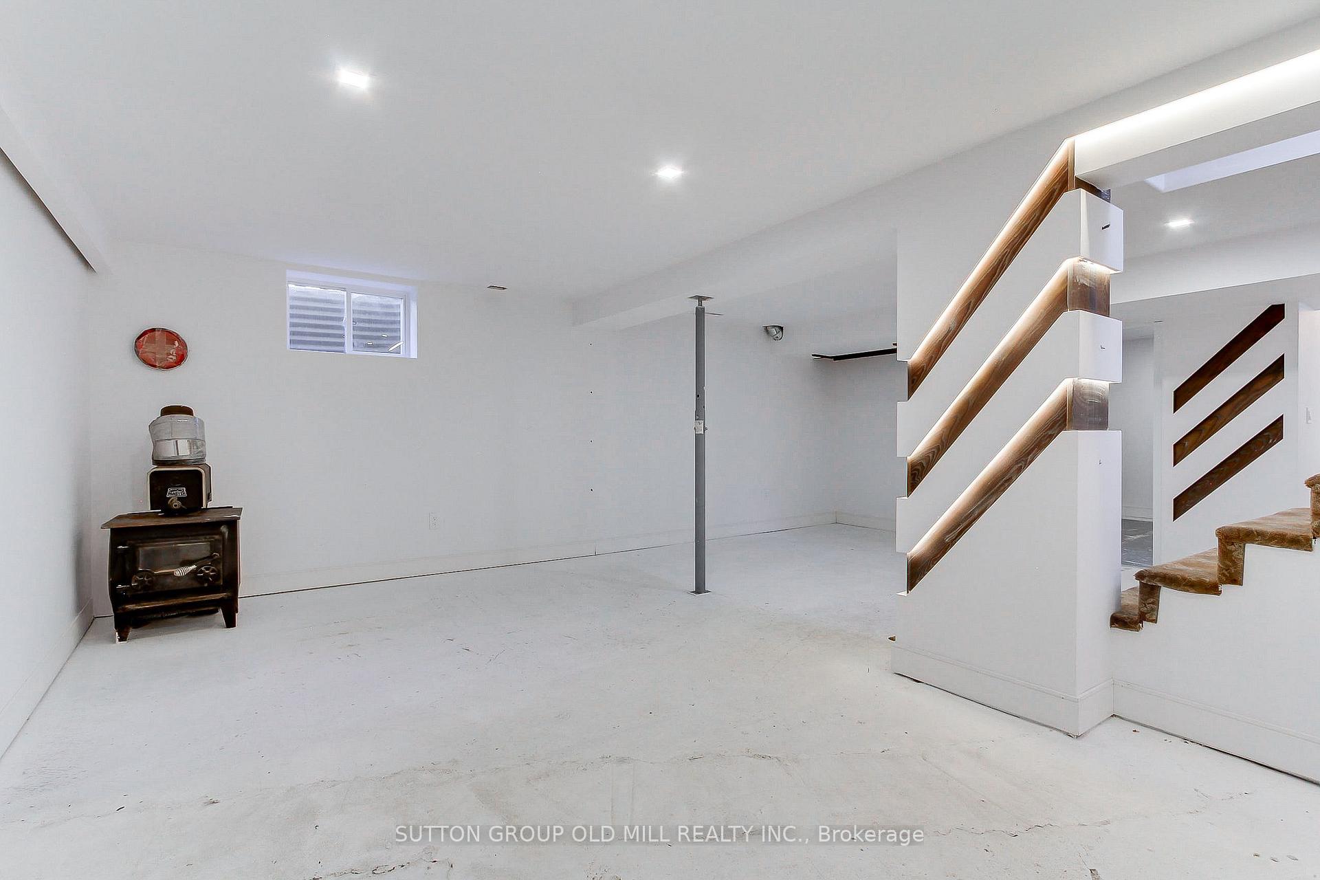 Photo 31 of 23 Moore Park Crescent, Halton Hills, Georgetown — HOMEH