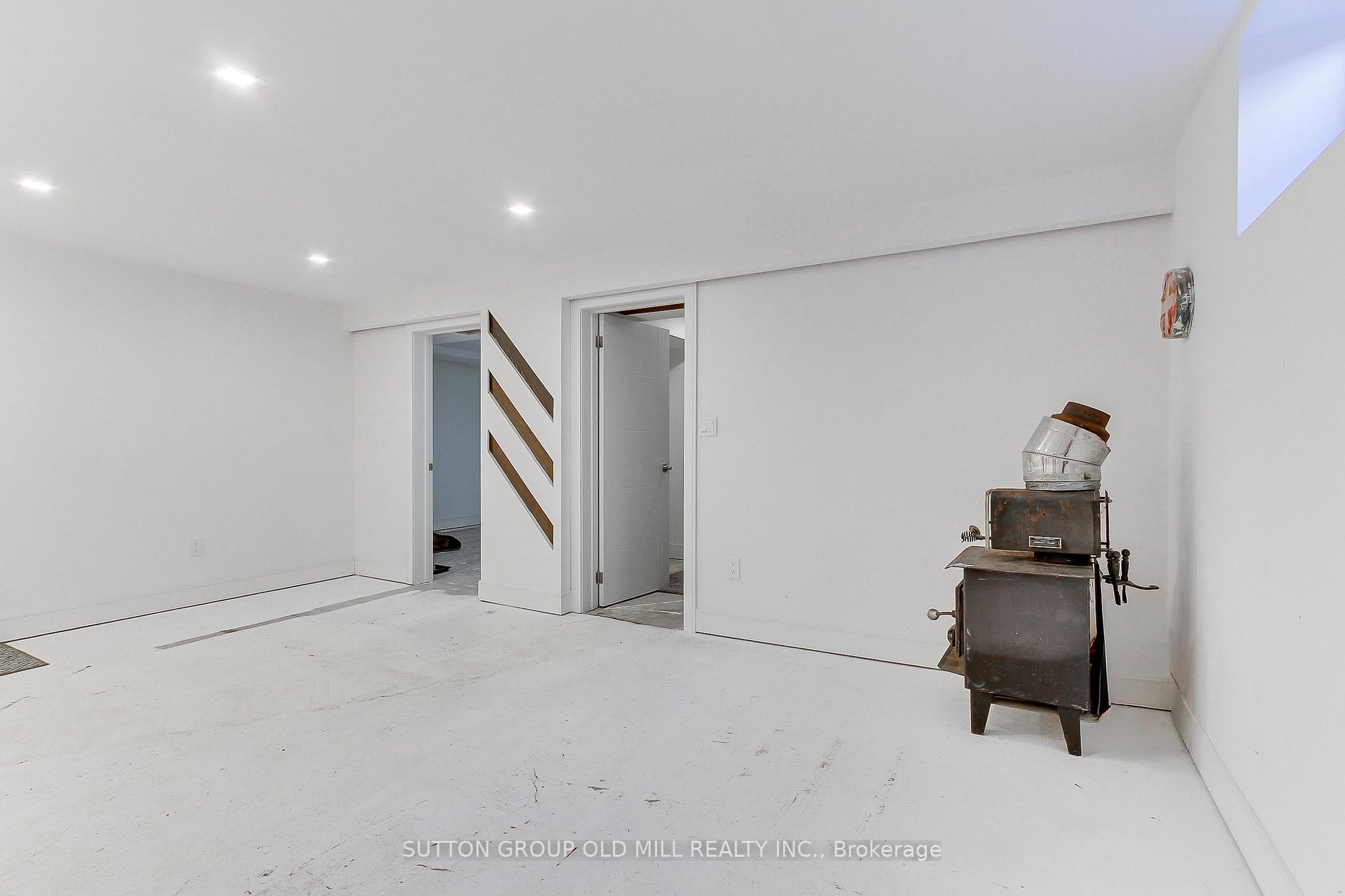 Photo 33 of 23 Moore Park Crescent, Halton Hills, Georgetown — HOMEH