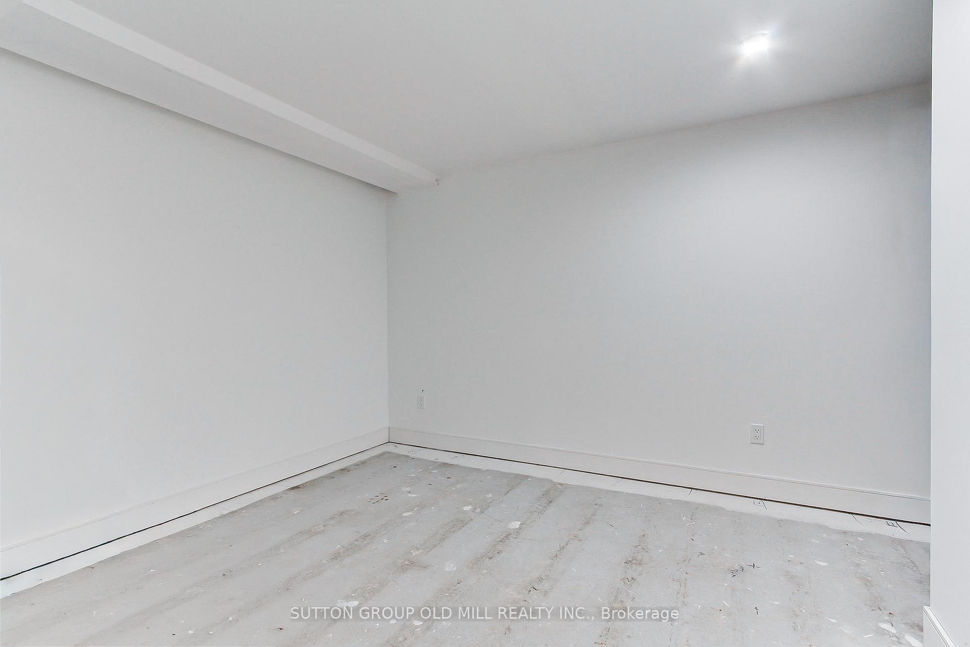 Photo 36 of 23 Moore Park Crescent, Halton Hills, Georgetown — HOMEH