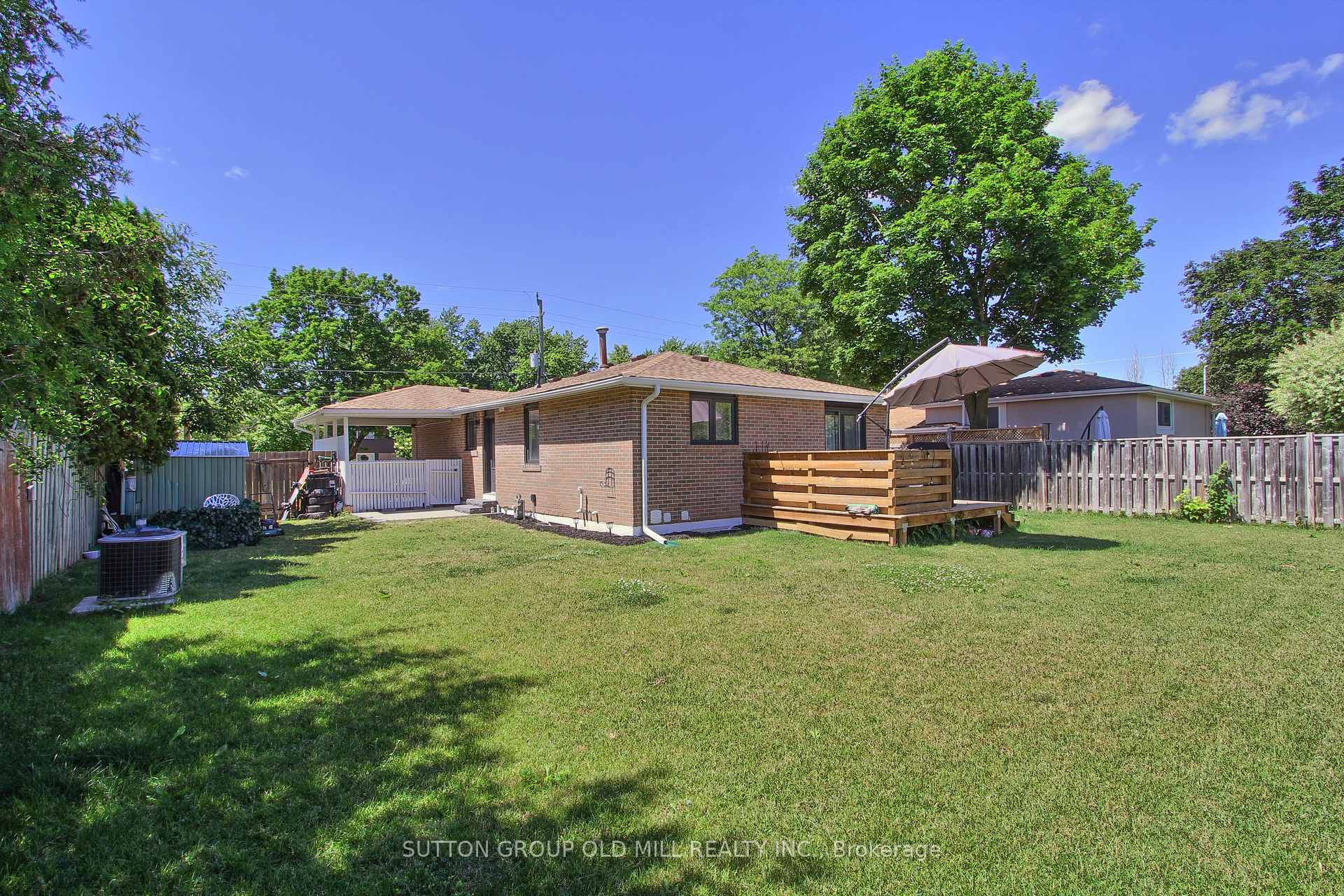 Photo 43 of 23 Moore Park Crescent, Halton Hills, Georgetown — HOMEH