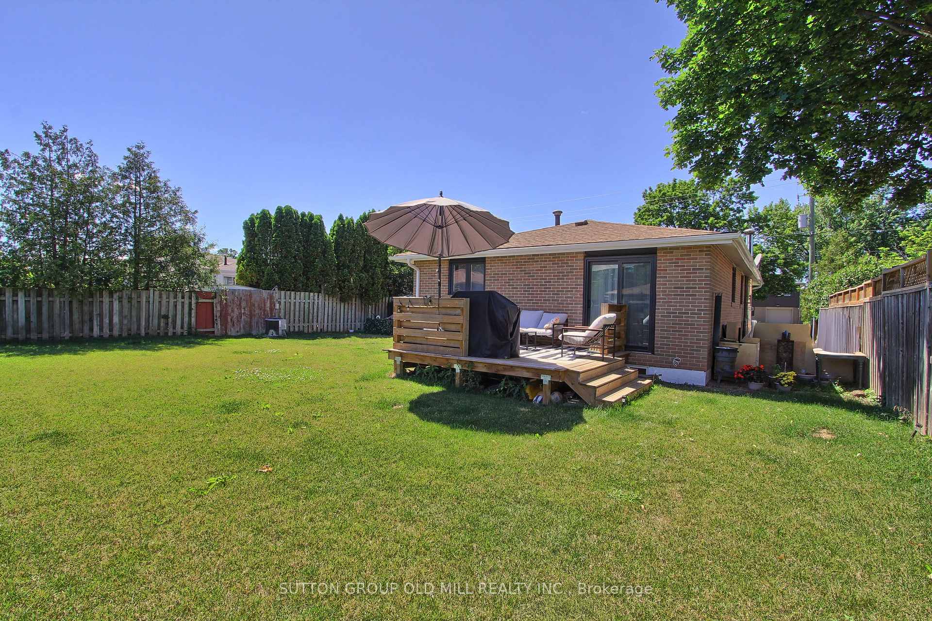 Photo 44 of 23 Moore Park Crescent, Halton Hills, Georgetown — HOMEH