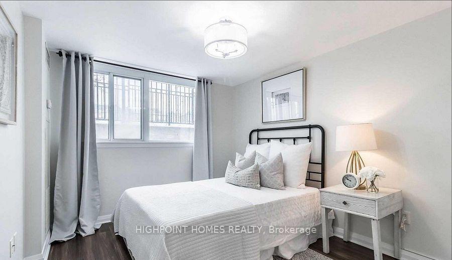 Photo 15 of Unit 103, 220 Forum Drive, Mississauga, Hurontario — HOMEH