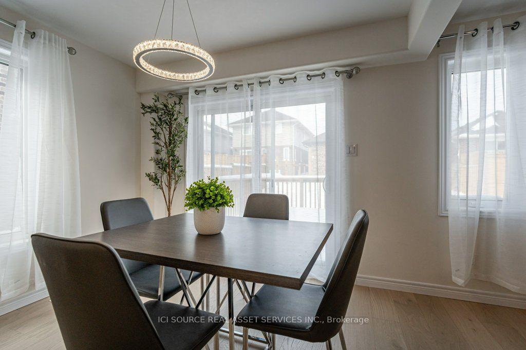 Photo 8 of 212 O'Neil Street, Peterborough, Monaghan Ward 2 — HOMEH