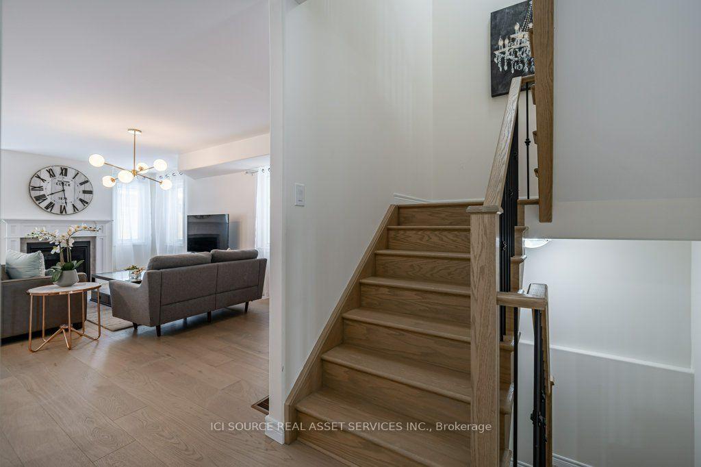Photo 11 of 212 O'Neil Street, Peterborough, Monaghan Ward 2 — HOMEH