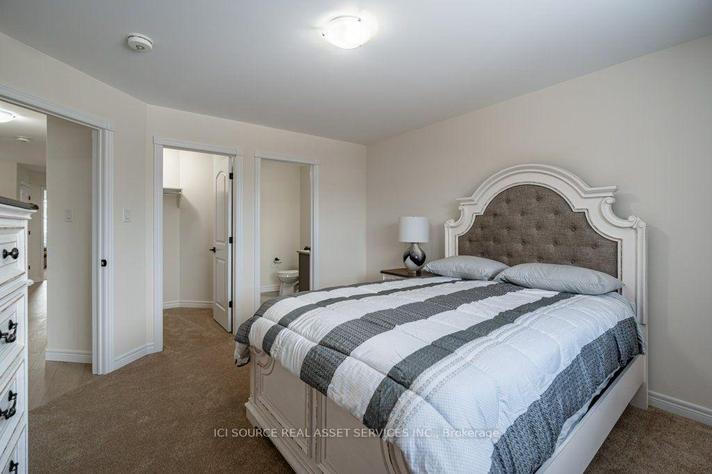 Photo 15 of 212 O'Neil Street, Peterborough, Monaghan Ward 2 — HOMEH