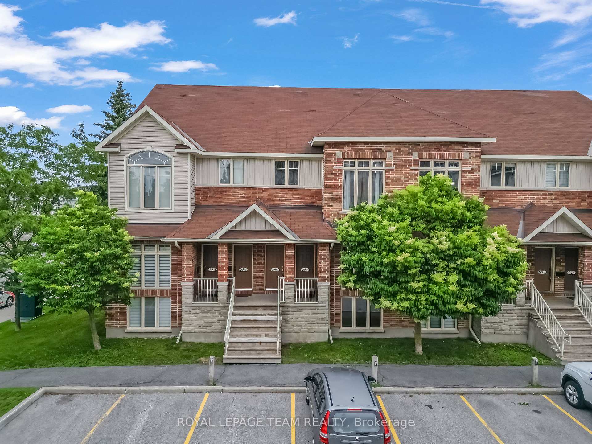 Photo 1 of 280 Keltie Private, Ottawa, Barrhaven - Longfields — HOMEH
